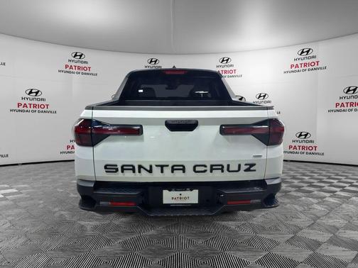 Atlas White 2026 Hyundai SANTA CRUZ SEL