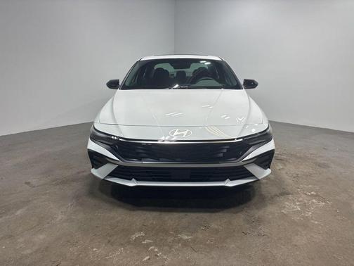 2026 Hyundai ELANTRA Sport