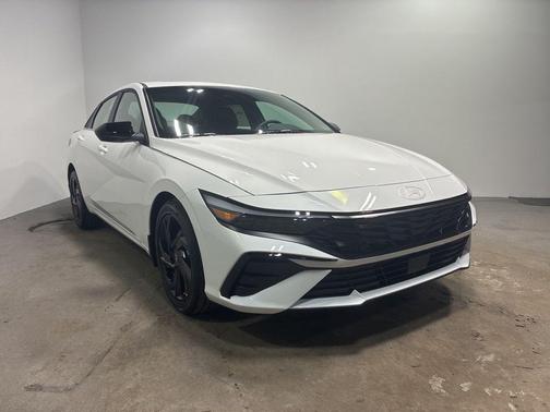 2026 Hyundai ELANTRA Sport