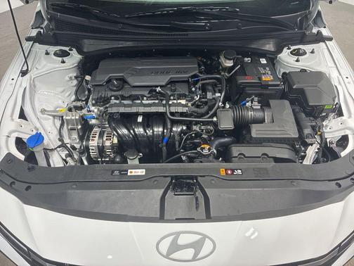 2026 Hyundai ELANTRA Sport