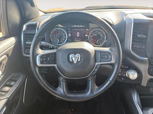 Delmonico Red Pearlcoat 2022 RAM 1500 Laramie