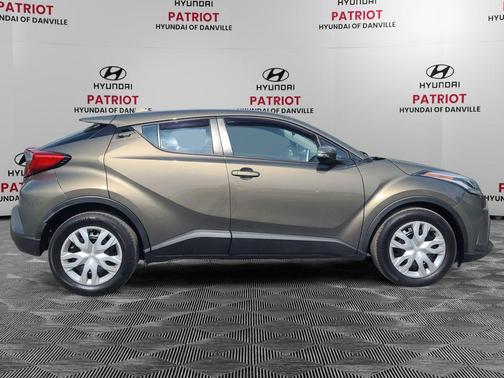 Bronze Oxide 2021 Toyota C-HR LE