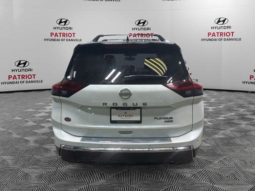 2025 Nissan Rogue Platinum