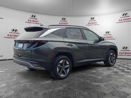 Amazon Gray 2026 Hyundai TUCSON Hybrid SEL Convenience