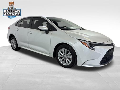 2024 Toyota Corolla Hybrid SE