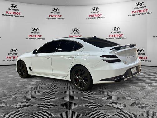 2022 Genesis G70 3.3T AWD