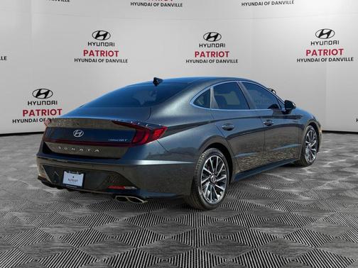 2022 Hyundai SONATA Limited