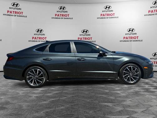 2022 Hyundai SONATA Limited