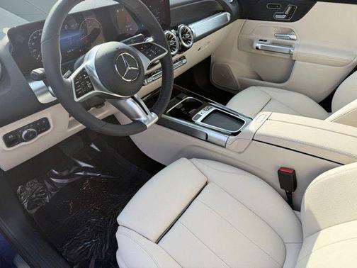 Starling Blue Metallic 2026 Mercedes-Benz GLB 250 4MATIC