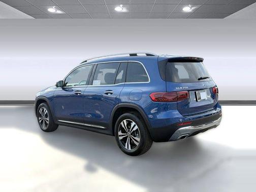 Starling Blue Metallic 2026 Mercedes-Benz GLB 250 4MATIC