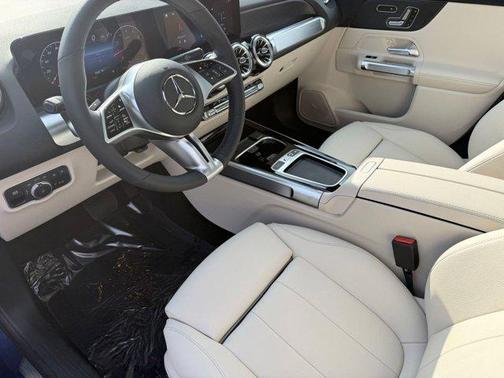 2026 Mercedes-Benz GLB 250 4MATIC