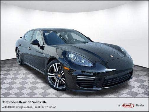2016 Porsche Panamera GTS