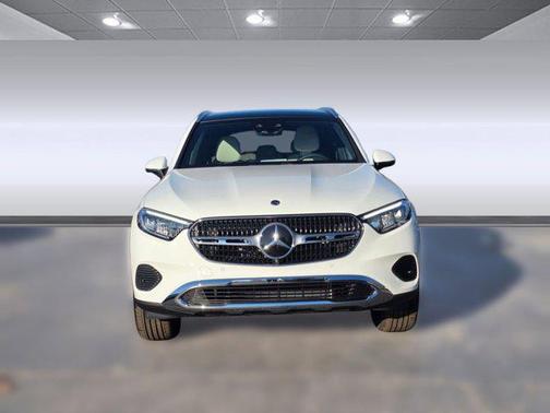Polar White 2026 Mercedes-Benz GLC 300 4MATIC