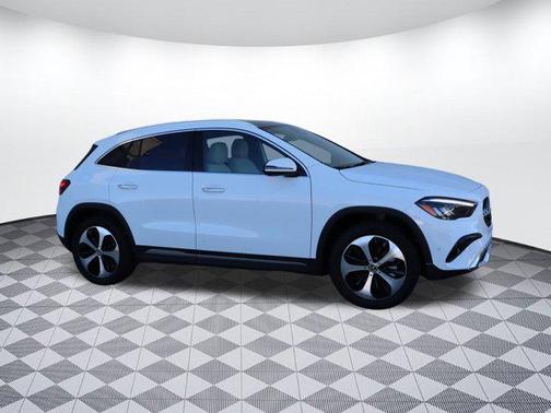 2025 Mercedes-Benz GLA 250 Base