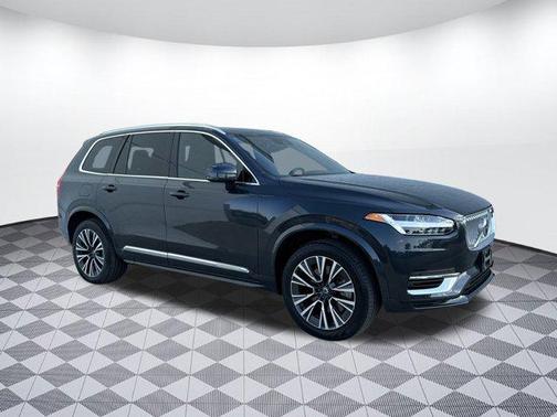 2021 Volvo XC90 Recharge Plug-In Hybrid T8 Inscription Expression 7 Passenger