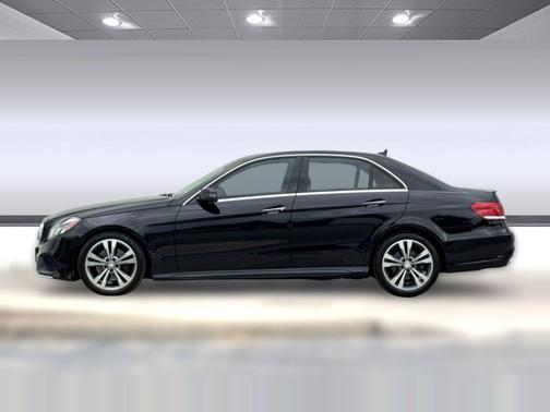 Black 2016 Mercedes-Benz E-Class 4MATIC