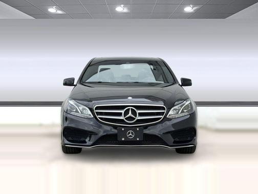 Black 2016 Mercedes-Benz E-Class 4MATIC