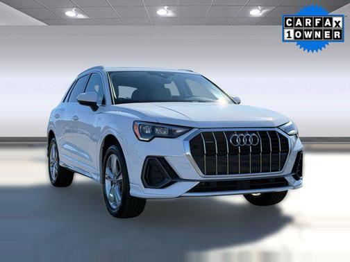 2020 Audi Q3 45 S line Premium
