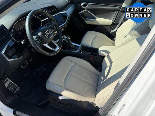 2020 Audi Q3 45 S line Premium