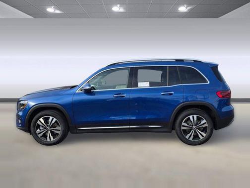 Starling Blue Metallic 2026 Mercedes-Benz GLB 250 4MATIC