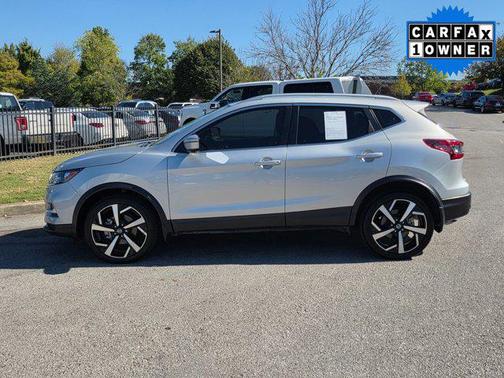 2022 Nissan Rogue Sport SL