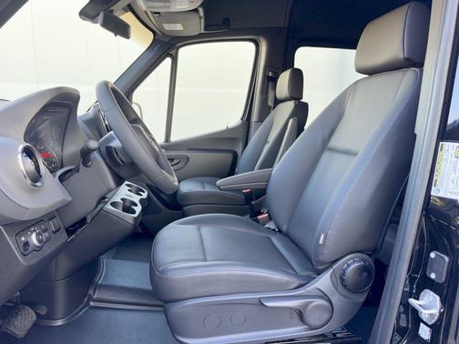 Jet Black 2026 Mercedes-Benz Sprinter 2500 High Roof