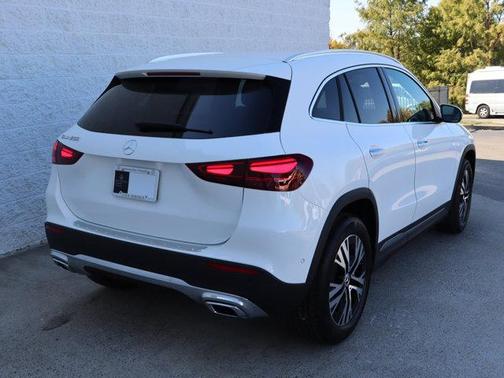 2025 Mercedes-Benz GLA 250 Base