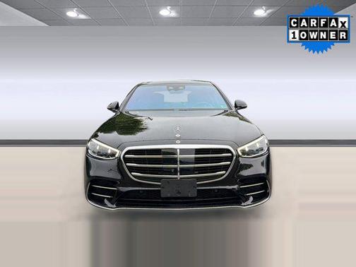 Black 2024 Mercedes-Benz S-Class 4MATIC