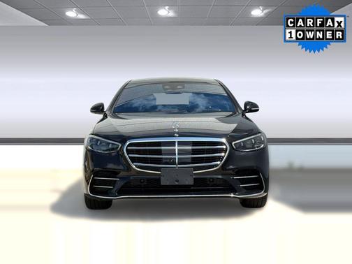 Black 2024 Mercedes-Benz S-Class 4MATIC