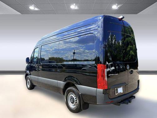 2025 Mercedes-Benz Sprinter 2500 High Roof