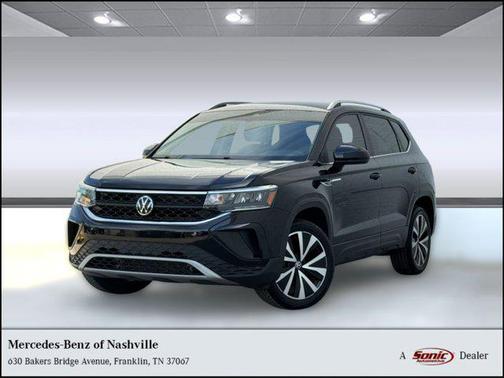 Deep Black Pearl 2023 Volkswagen Taos 1.5T SE