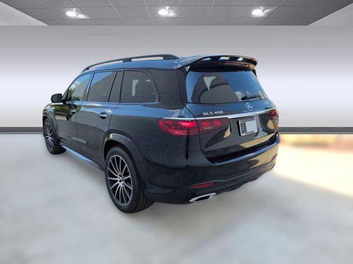 2026 Mercedes-Benz GLS 450 4MATIC