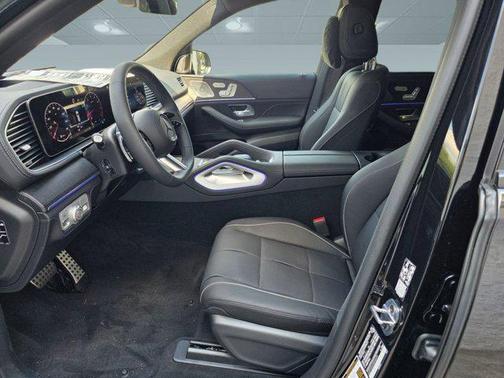 2026 Mercedes-Benz GLS 450 4MATIC