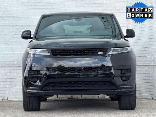 Santorini Black Metallic 2024 Land Rover Range Rover Sport SE
