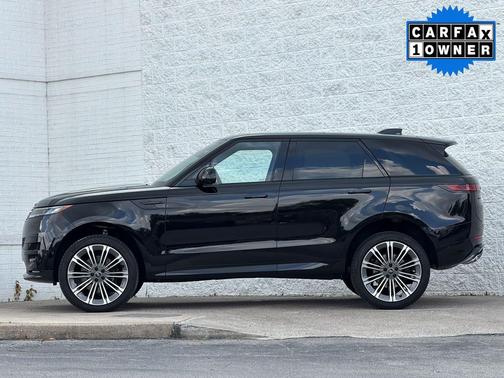 Santorini Black Metallic 2024 Land Rover Range Rover Sport SE