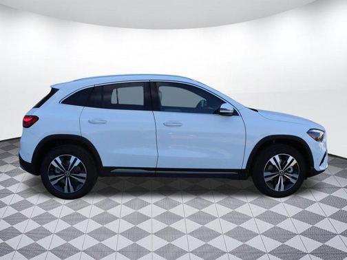 2025 Mercedes-Benz GLA 250 Base