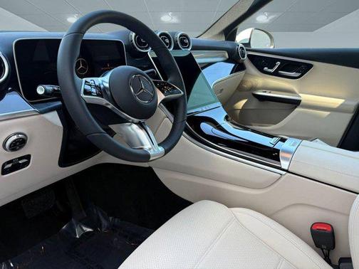 2026 Mercedes-Benz GLC 300 Base