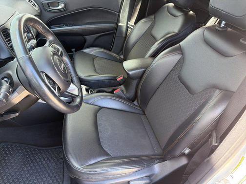White Clearcoat 2018 Jeep Compass Latitude
