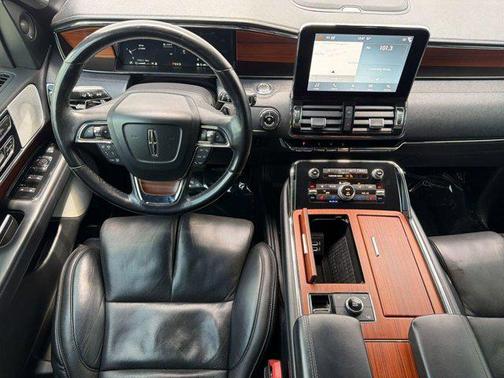 Black Velvet 2018 Lincoln Navigator Reserve