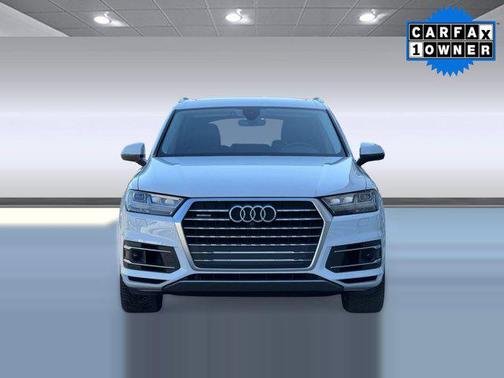2019 Audi Q7 55 Premium Plus