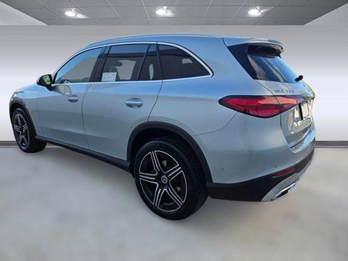 2026 Mercedes-Benz GLC 300 4MATIC