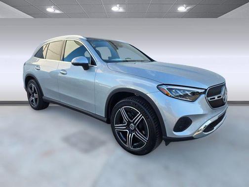 2026 Mercedes-Benz GLC 300 4MATIC