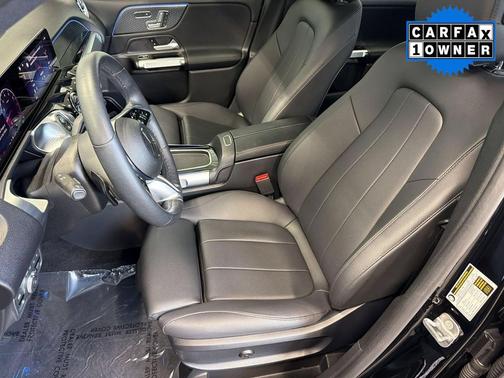 Black 2024 Mercedes-Benz GLB 250 Base