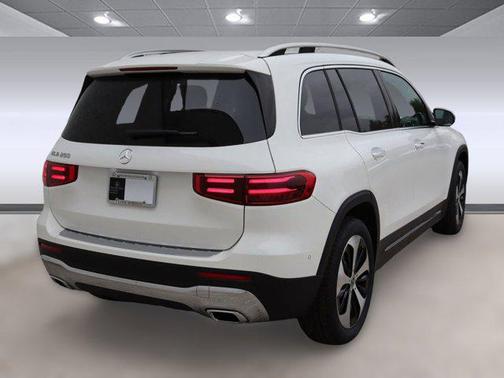 2025 Mercedes-Benz GLB 250 Base
