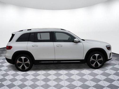 2025 Mercedes-Benz GLB 250 Base