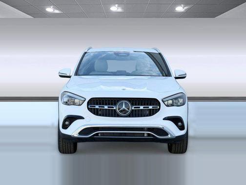 Polar White 2026 Mercedes-Benz GLA 250 4MATIC