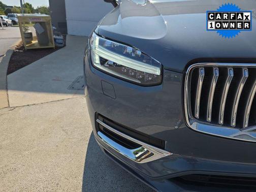 2023 Volvo XC90 B6 Ultimate 7-Seater