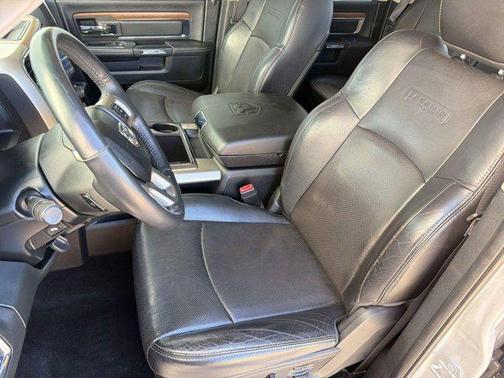 Bright Silver Metallic Clearcoat 2015 RAM 1500 Laramie