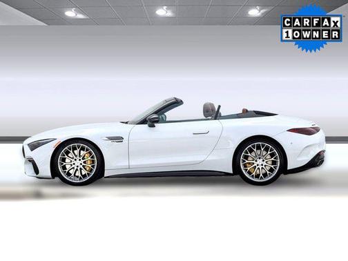 2022 Mercedes-Benz AMG SL 63 Base