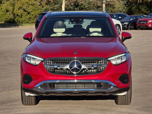 2026 Mercedes-Benz GLC 300 4MATIC